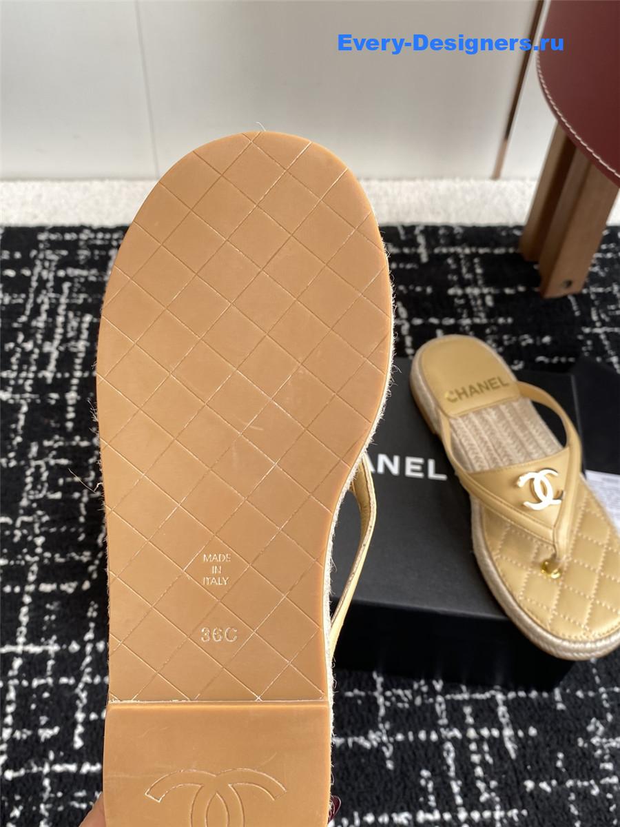 Ch**el beige suede thongs