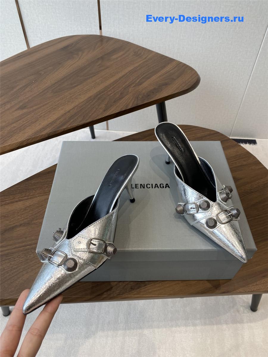 Ba1en*iaga cagole silver pumps