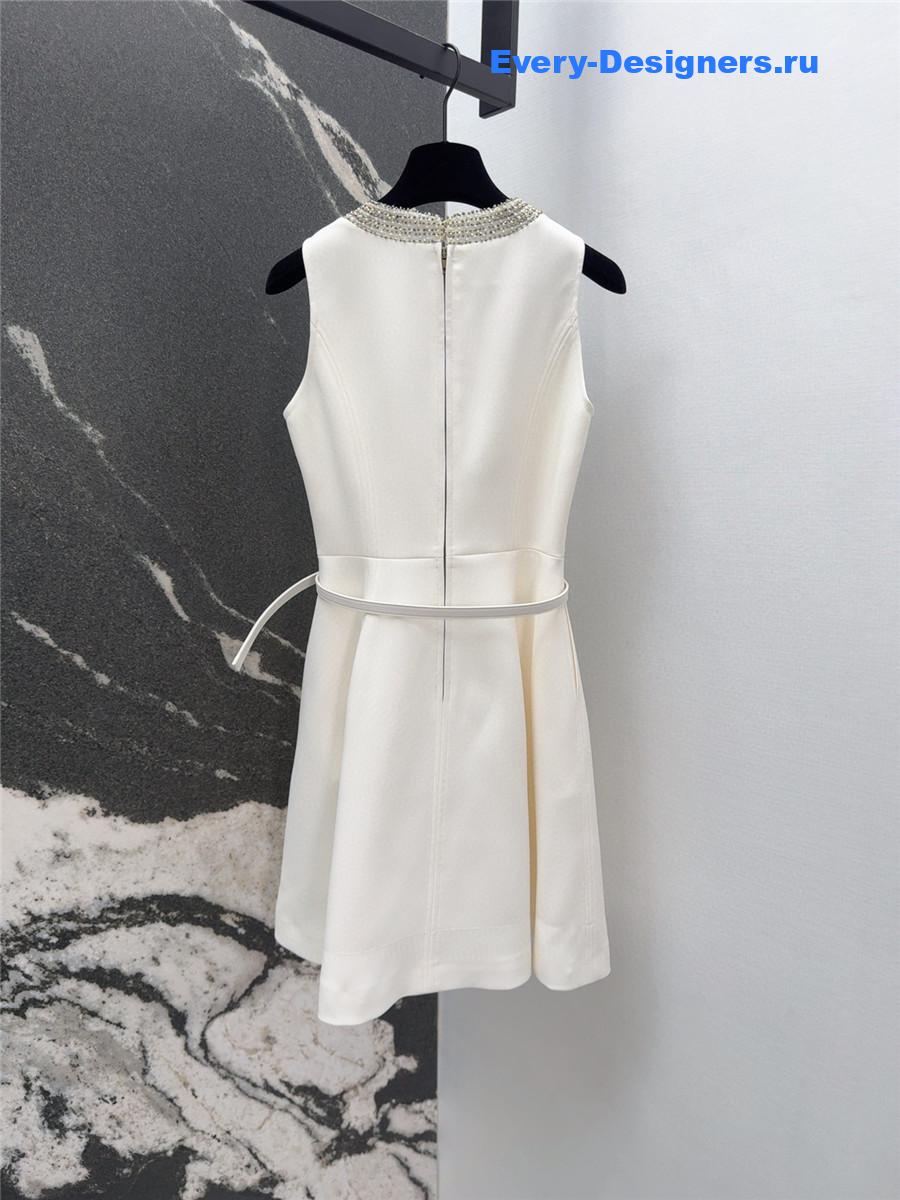 D10r cd beaded white dress