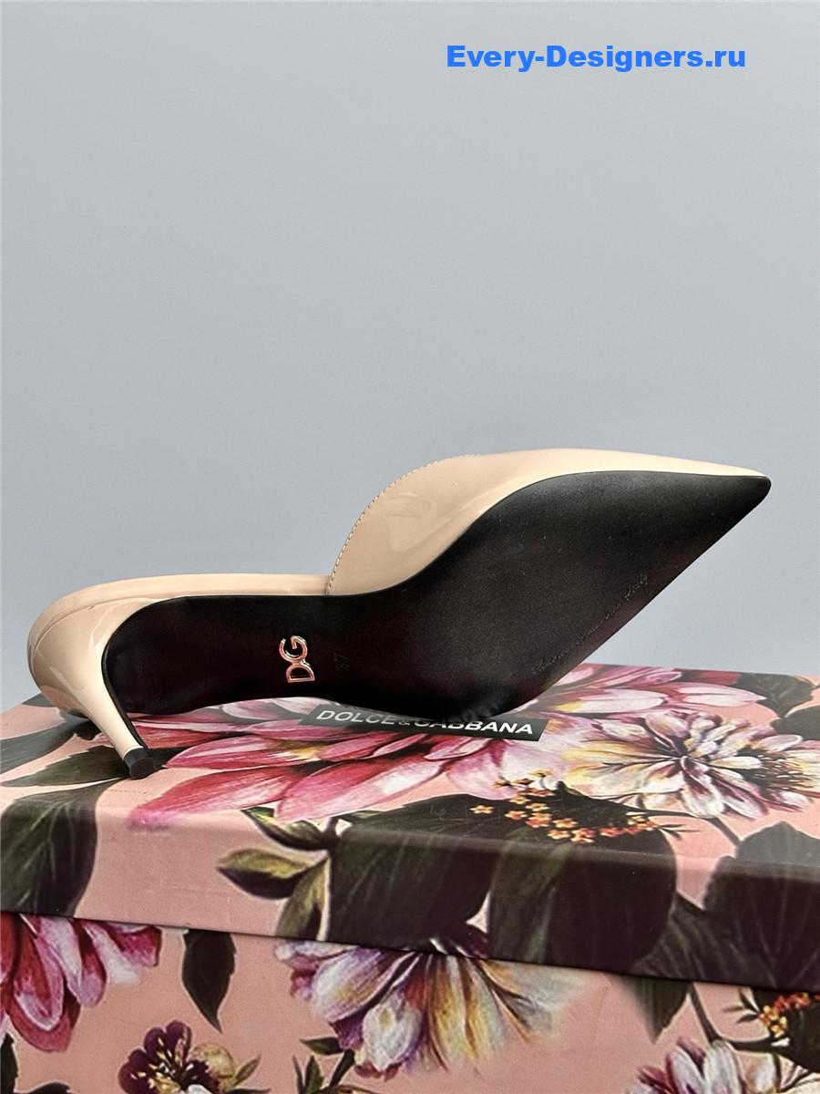 Dolce & Gabbana Beige Patent Mules