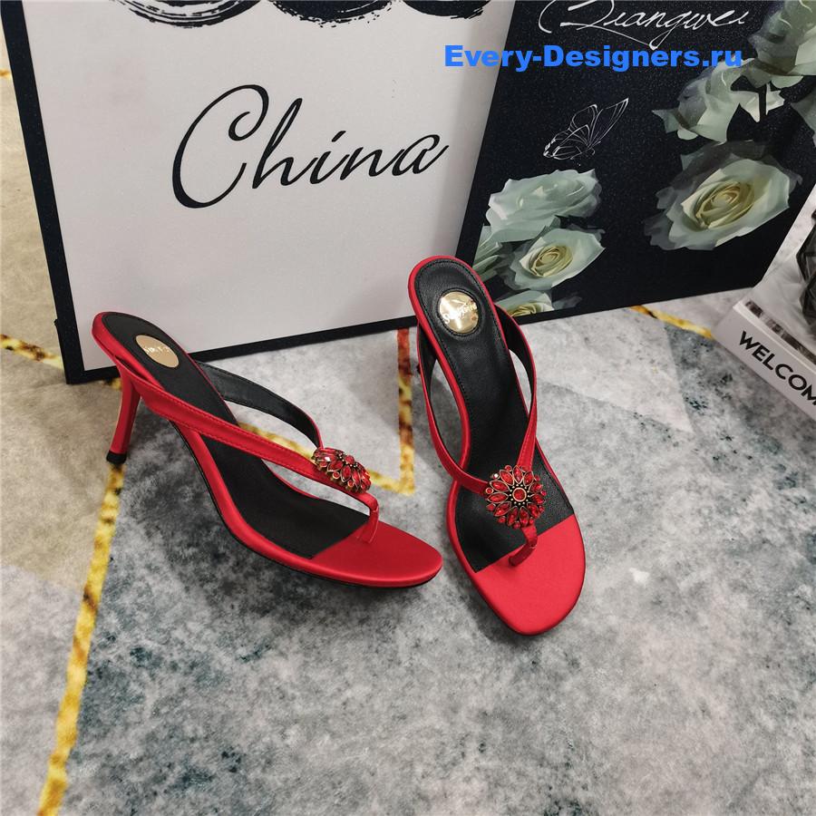 Sa1nt Lau*nt rhinestone slippers