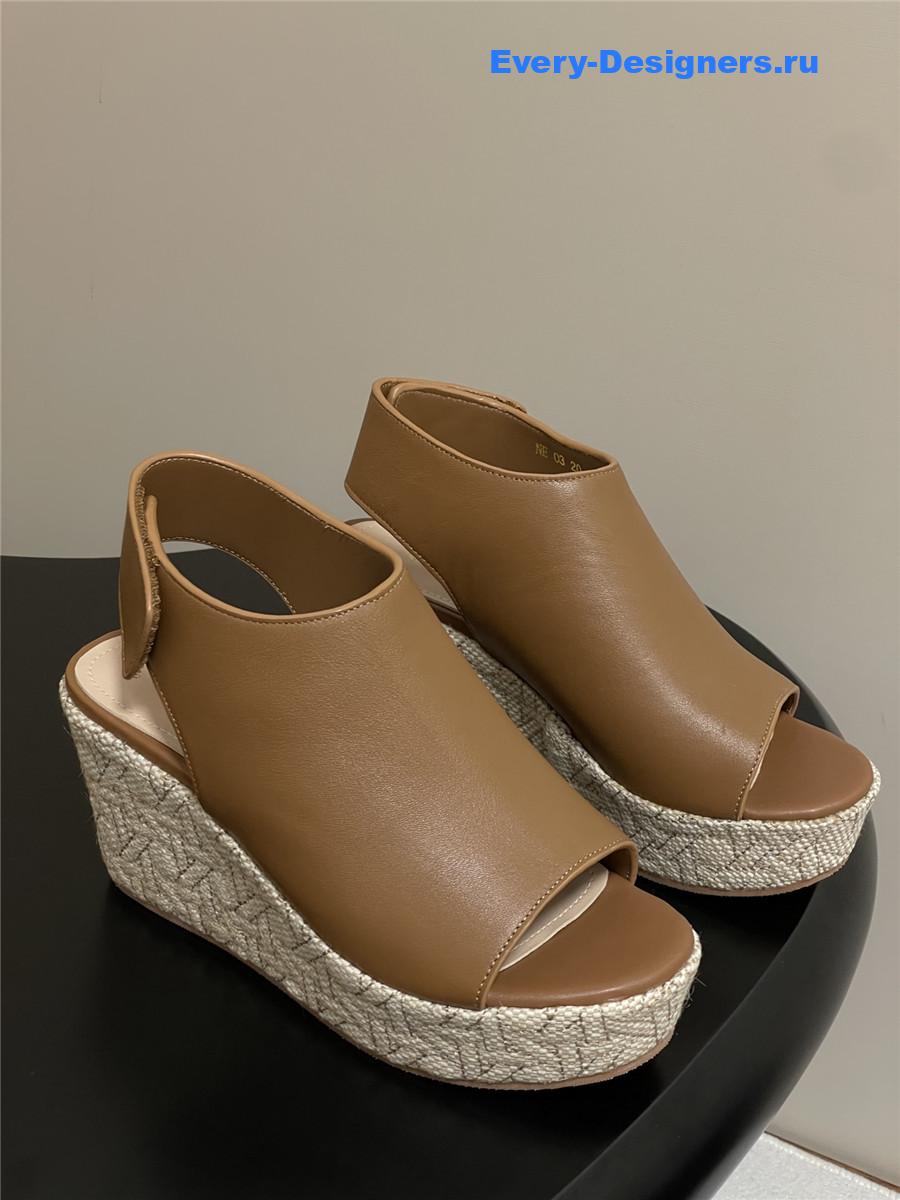 D10r attitude brown wedge sandals