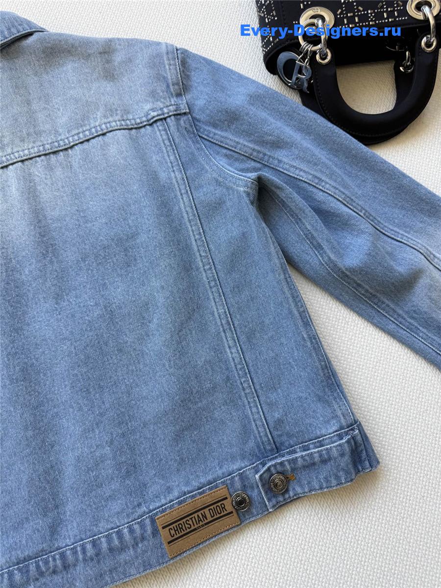 D10r light blue denim jacket