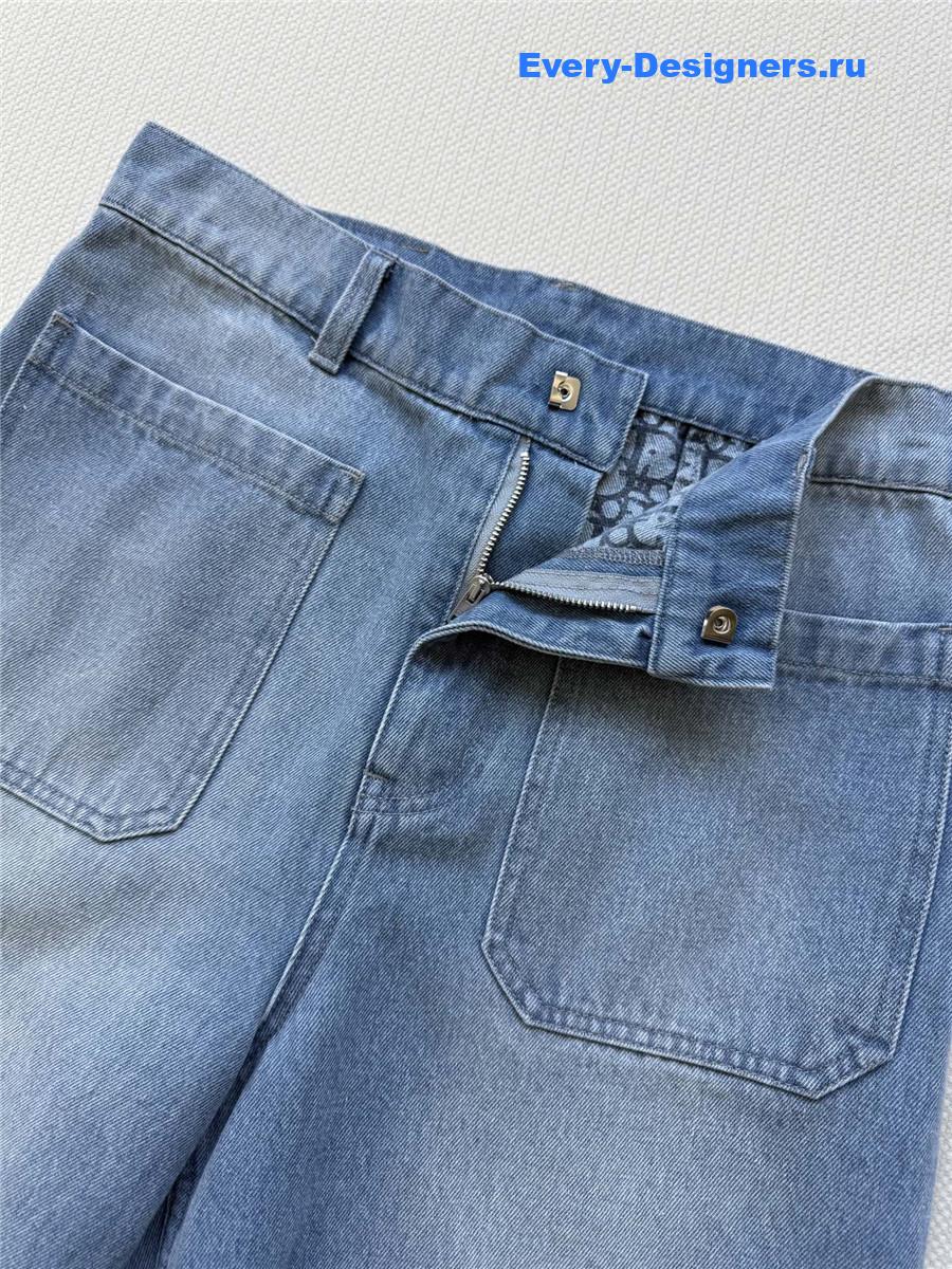 D10r light blue wide-leg jeans