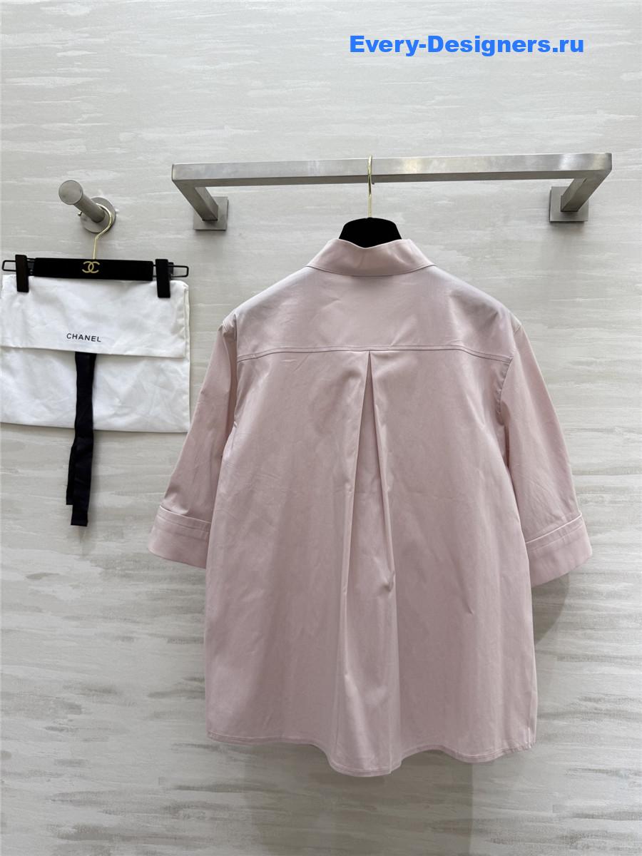 Ch**el light pink shirt