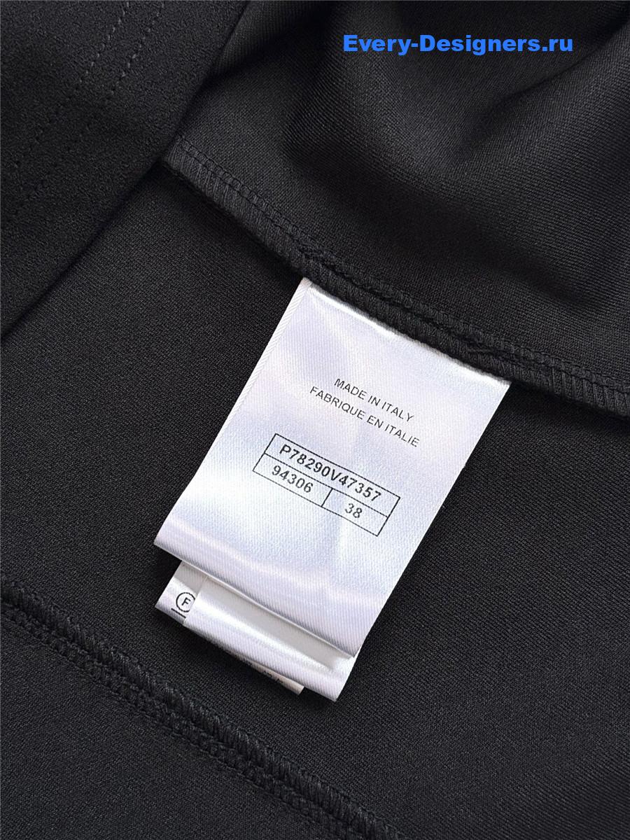 Ch**el cc logo black tee