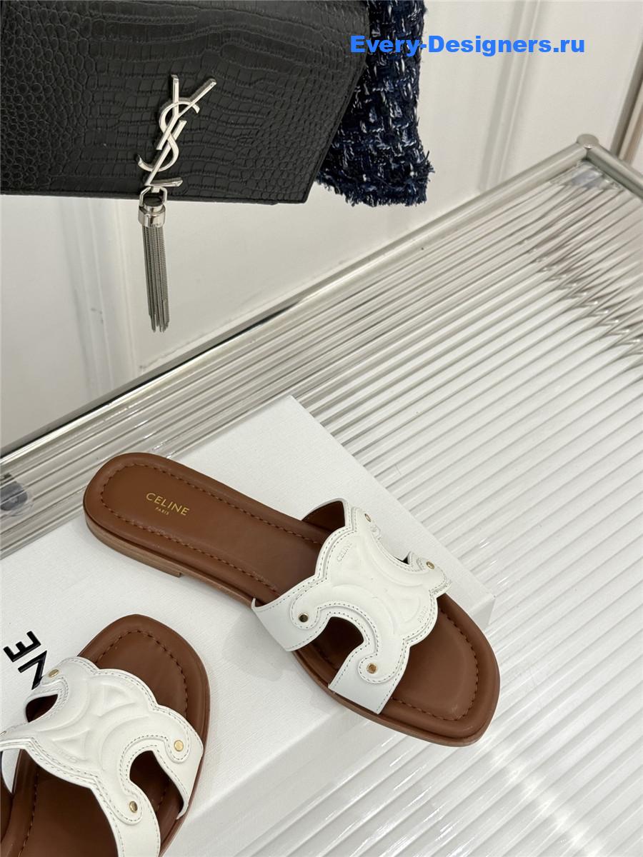 Ce1i*e triomphe leather mules in white