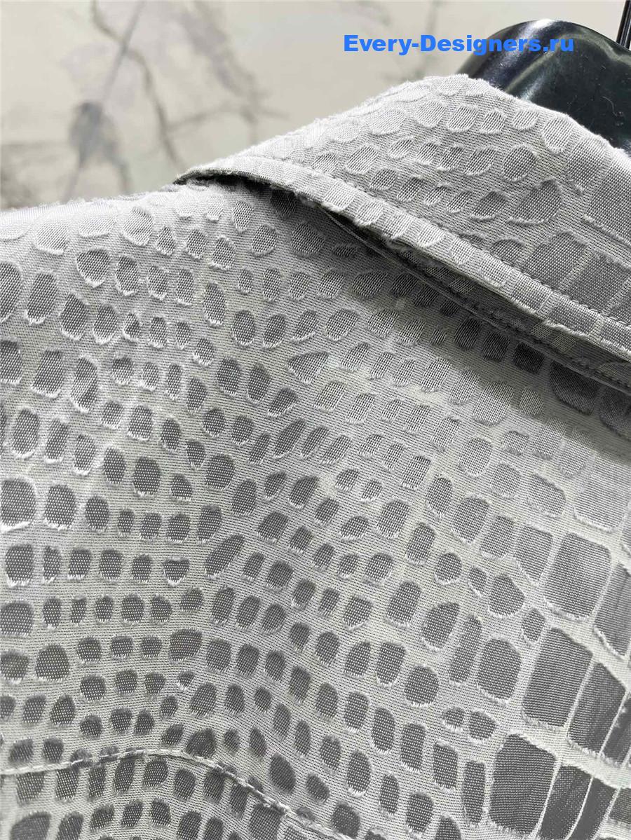 Ba1en*iaga gray crocodile shirt