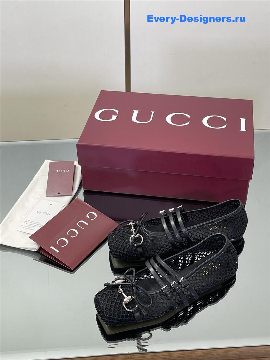 Gvc*1 women’s horsebit ballet flat in black