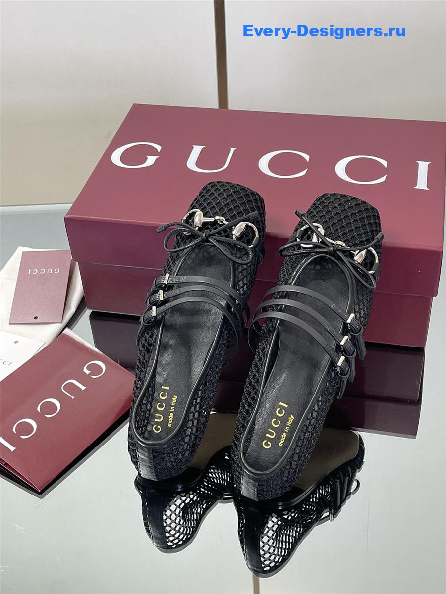 Gvc*1 women’s horsebit ballet flat in black