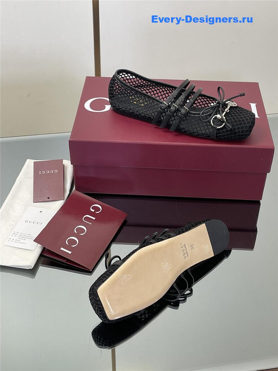 Gvc*1 women’s horsebit ballet flat in black