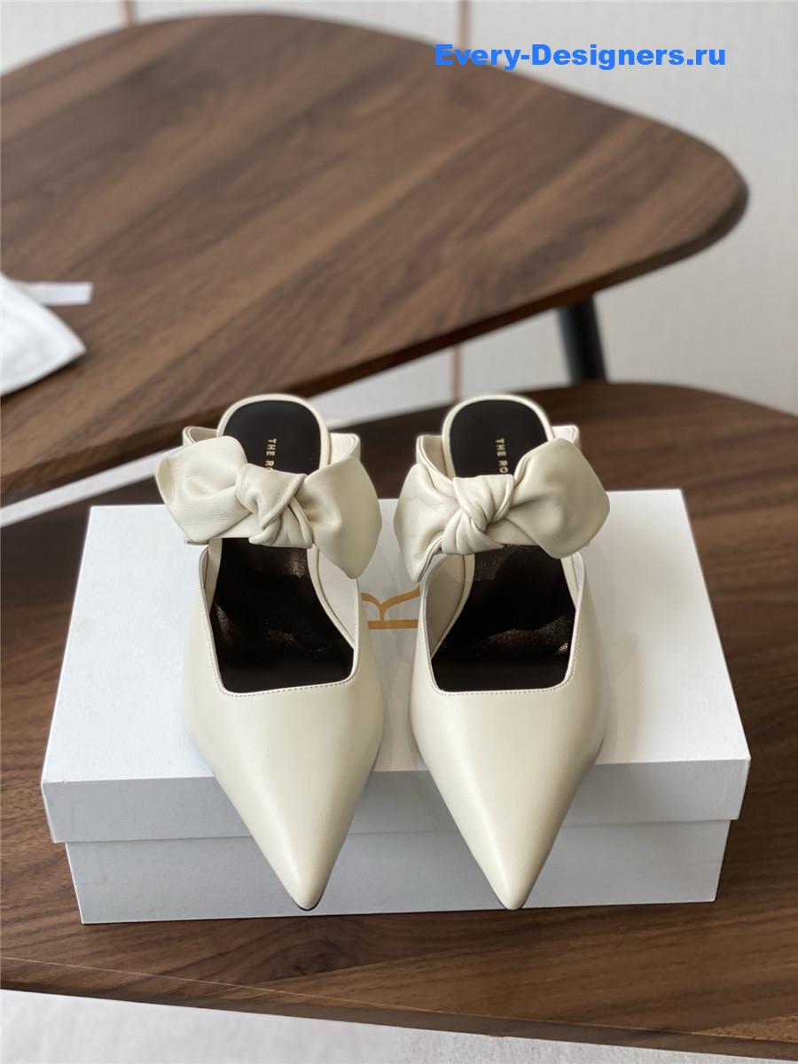 The R0w coco white leather mules