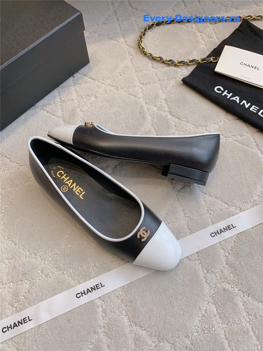 ch**el D1am0nd buckle ballet flats