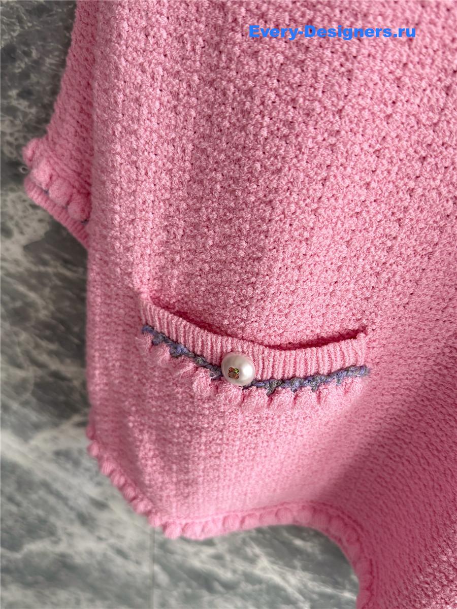 Ch**el pink crewneck knit long sleeve