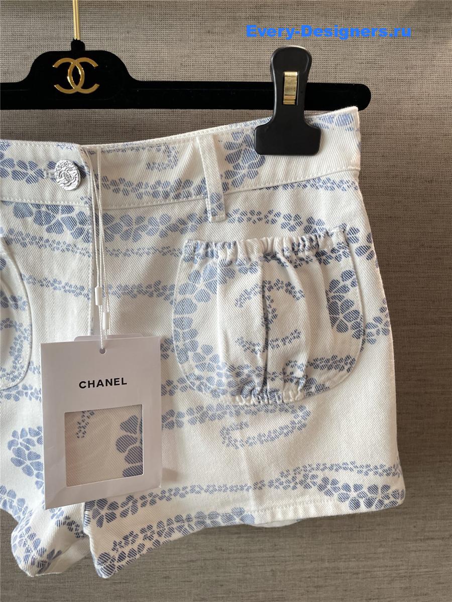 Ch**el coco beach blue denim shorts