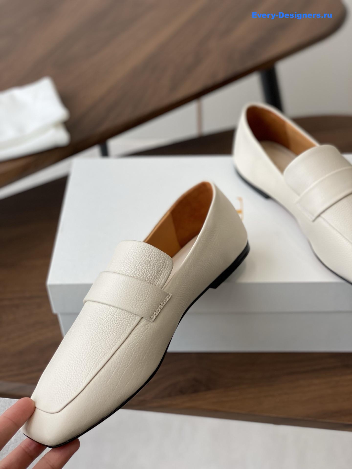 The R0w white leather loafers