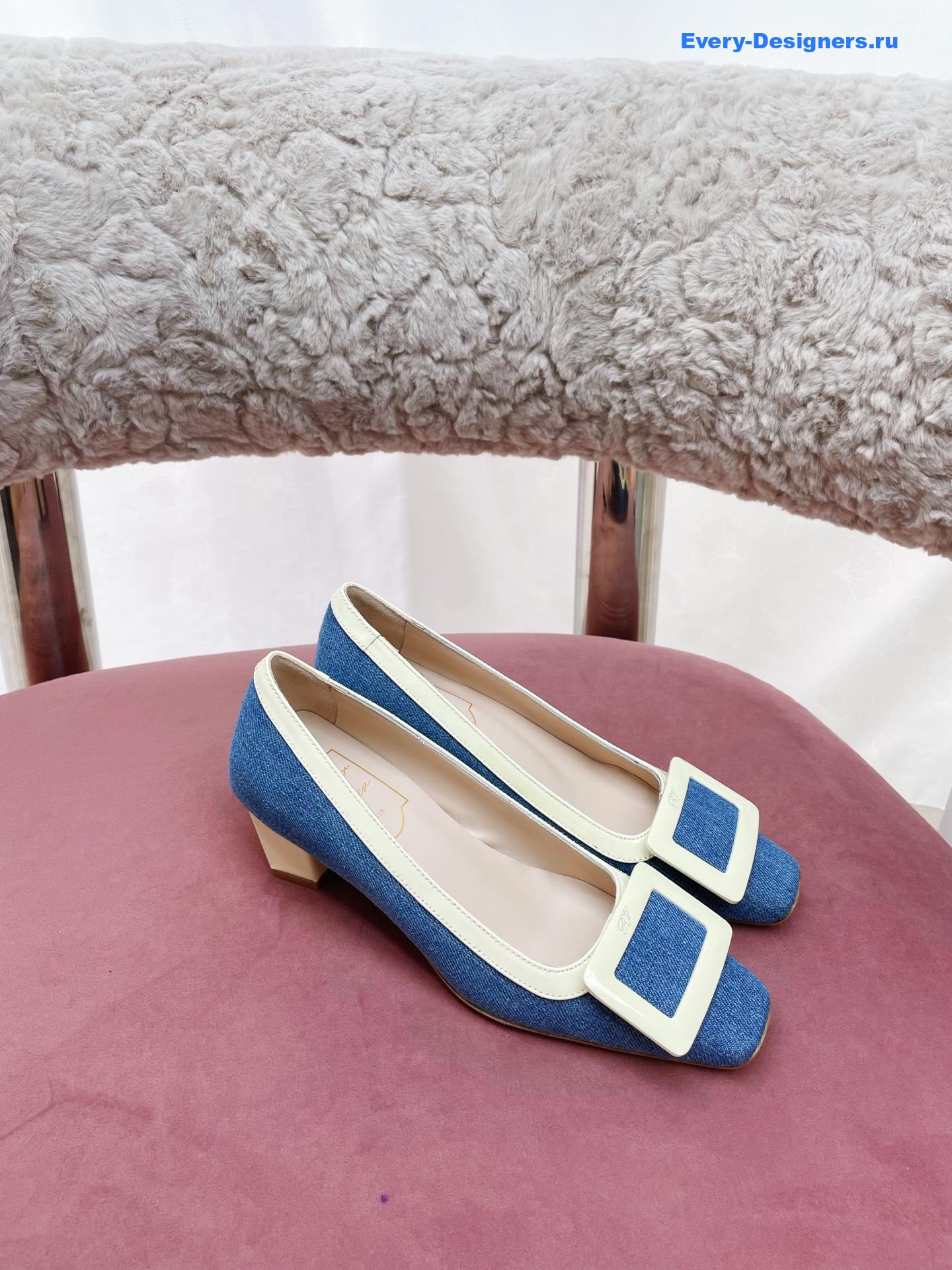 Roger Vivier Denim Pumps