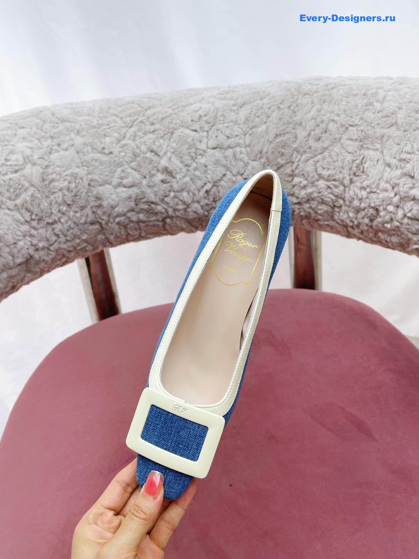Roger Vivier Denim Pumps