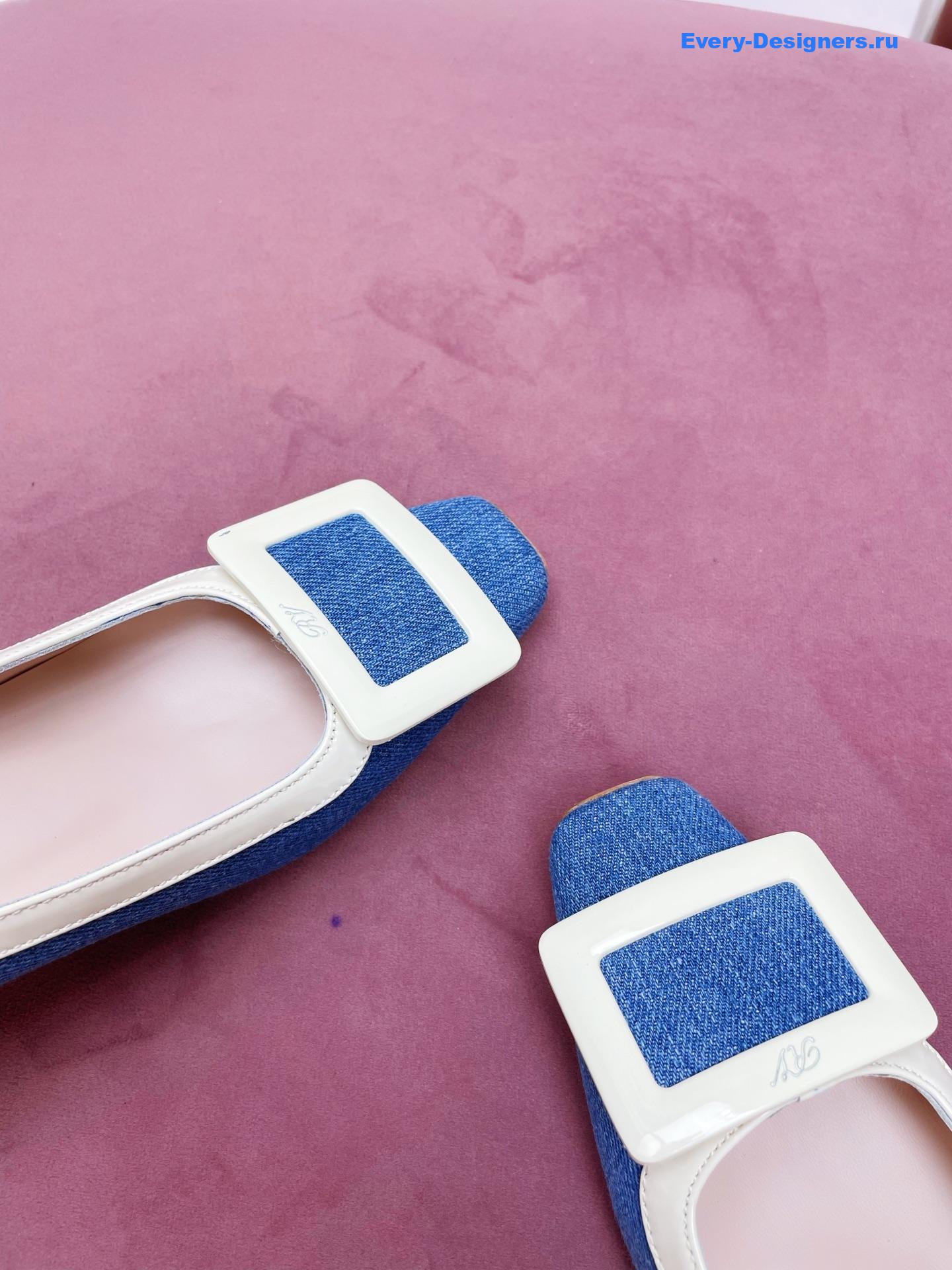 Roger Vivier Denim Pumps