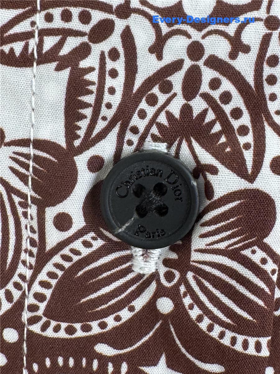 D10r mid-length belted shirtdress