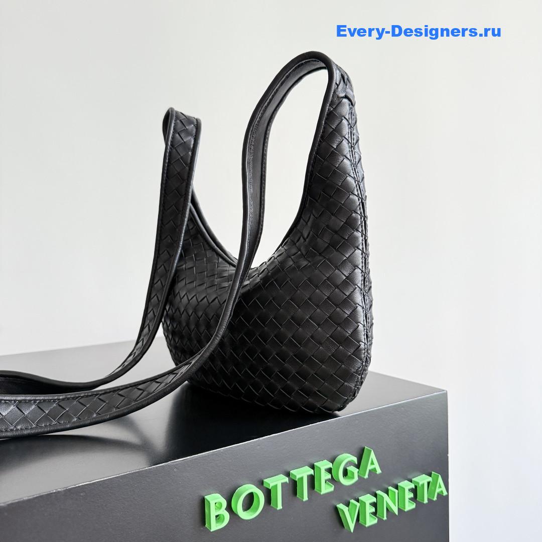 b0tt*ga Ven*ta small veneto in black