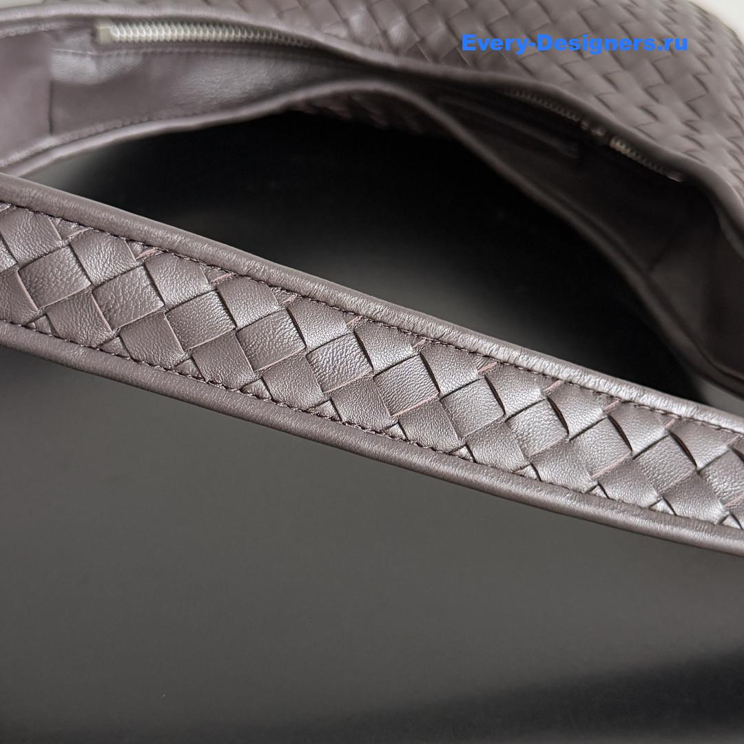 b0tt*ga Ven*ta small veneto in fondant