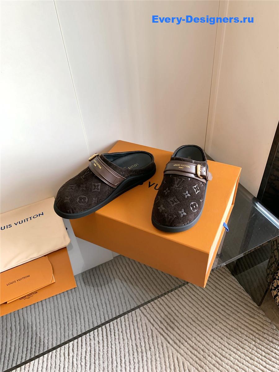 l0vis Vvtt0n lv to-go comfort clog