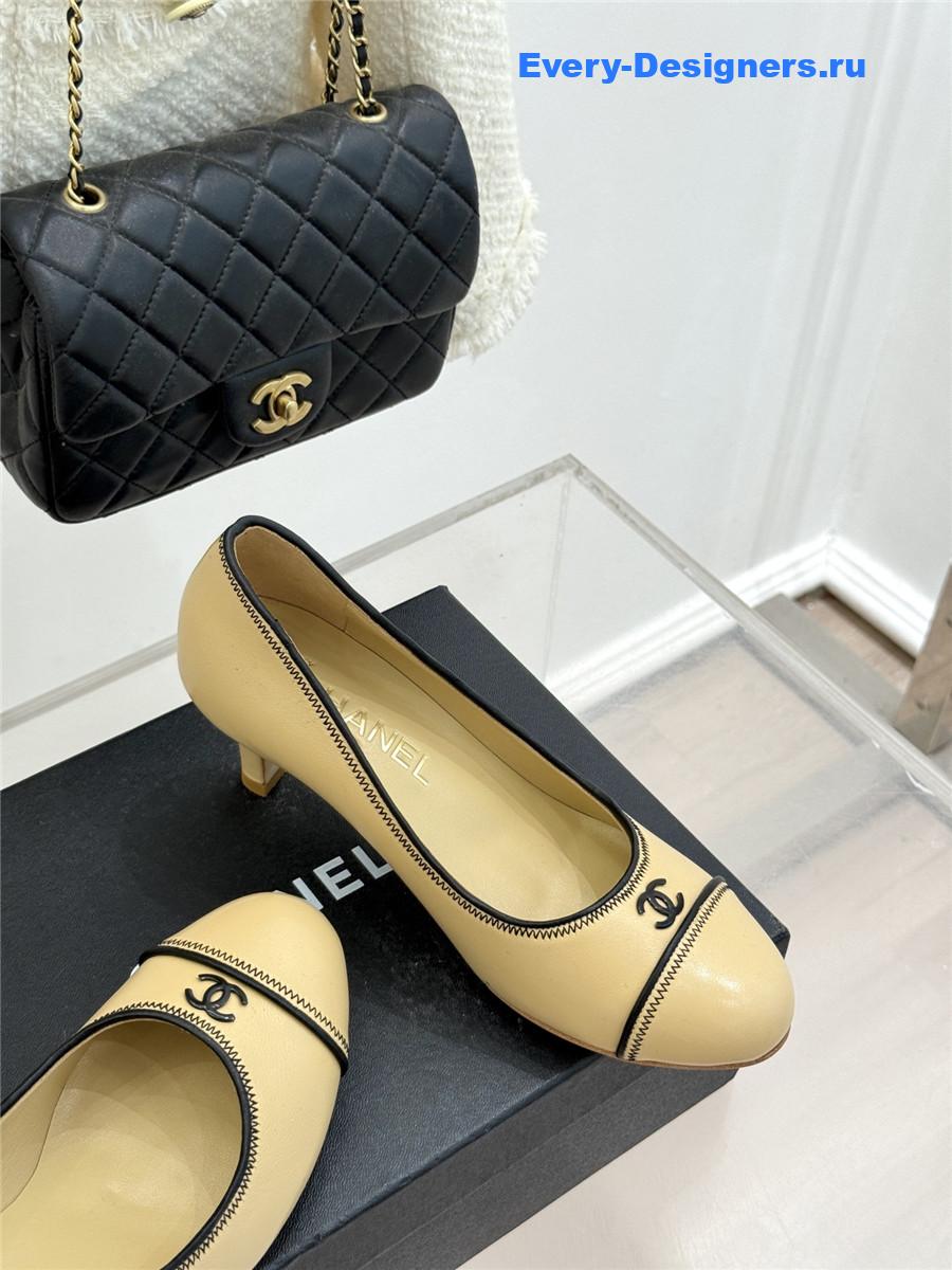 Ch**el beige lambskin cc pumps