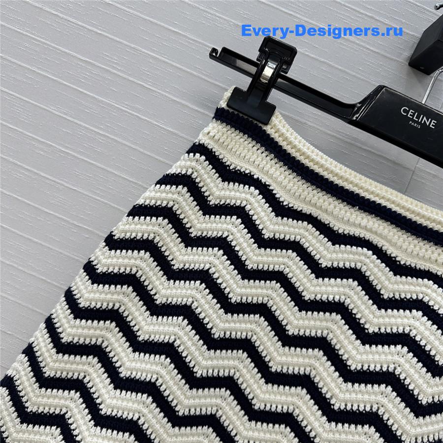 Ce1i*e wave stripe knit skirt