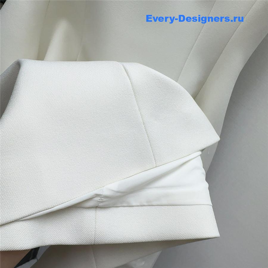 D10r cd white sleeveless dress