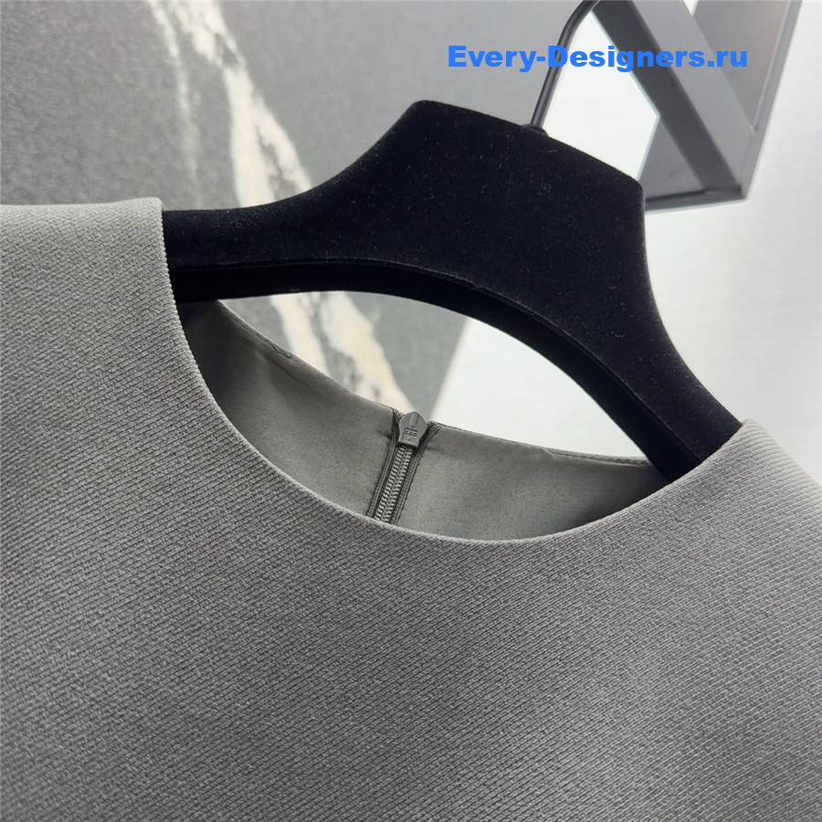 D10r cd grey sleeveless dress