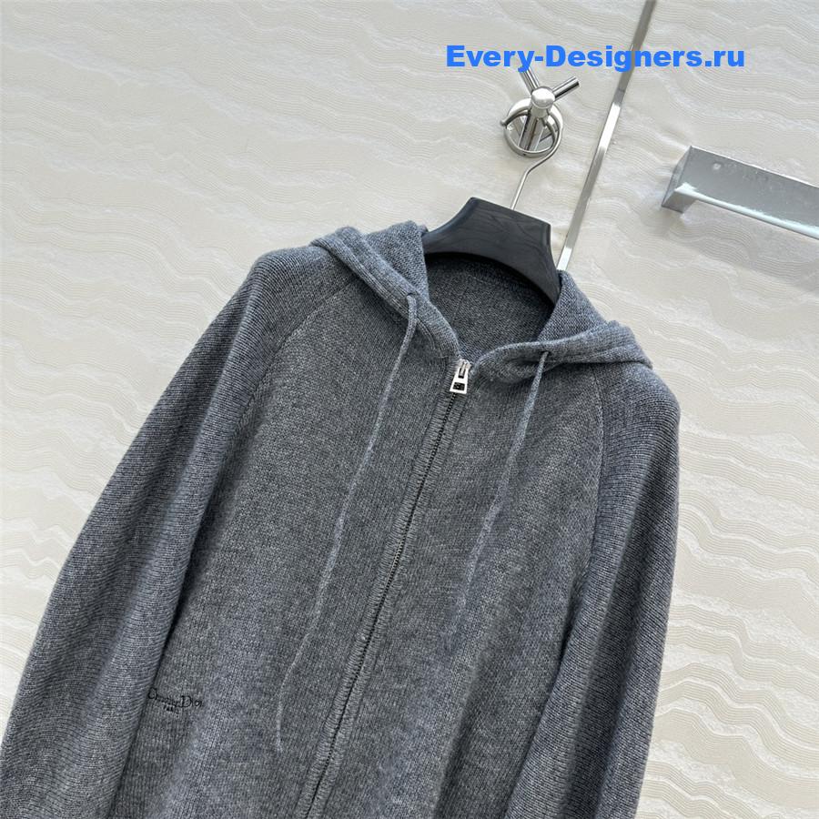 D10r gray hooded zipped cardigan