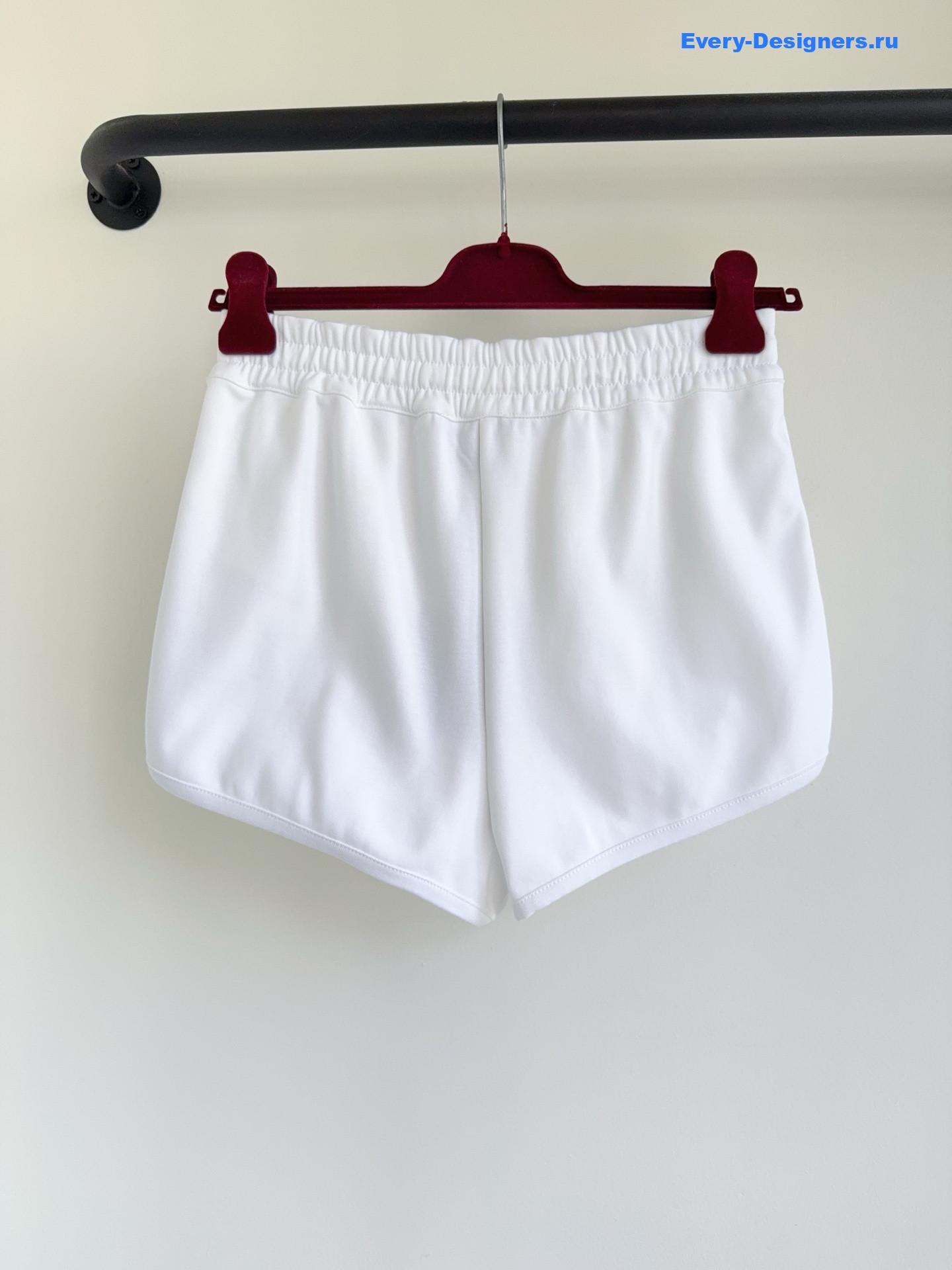 l0vis Vvtt0n leather accent jogging shorts