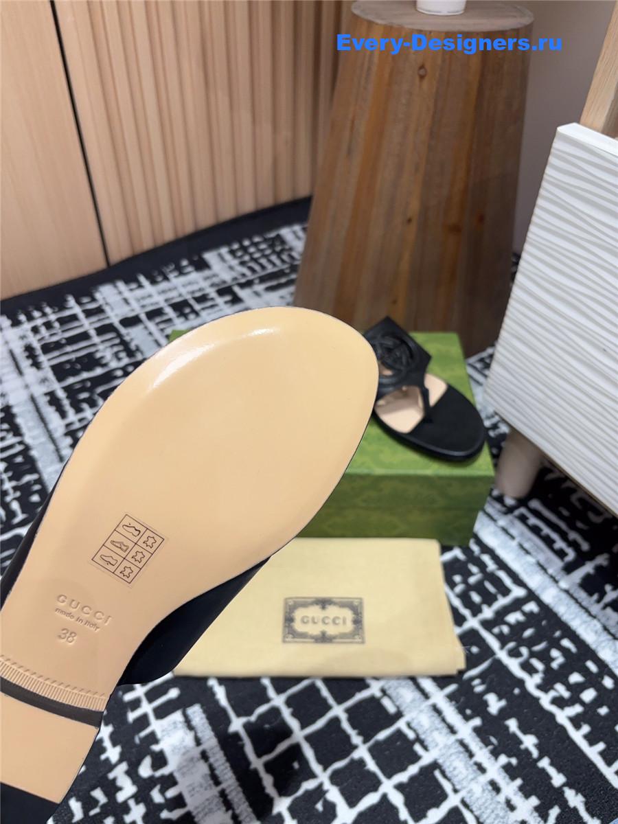 Gvc*1 gg black leather sandals