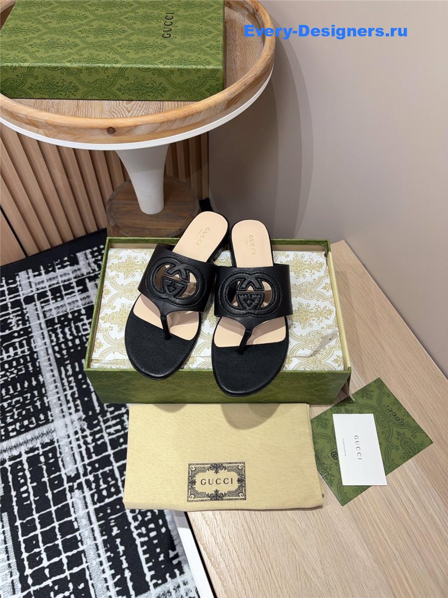 Gvc*1 gg black leather sandals