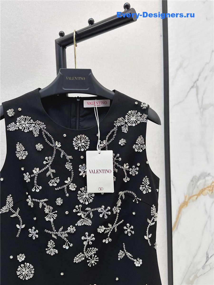 Va1e*ntin0 floral beaded dress