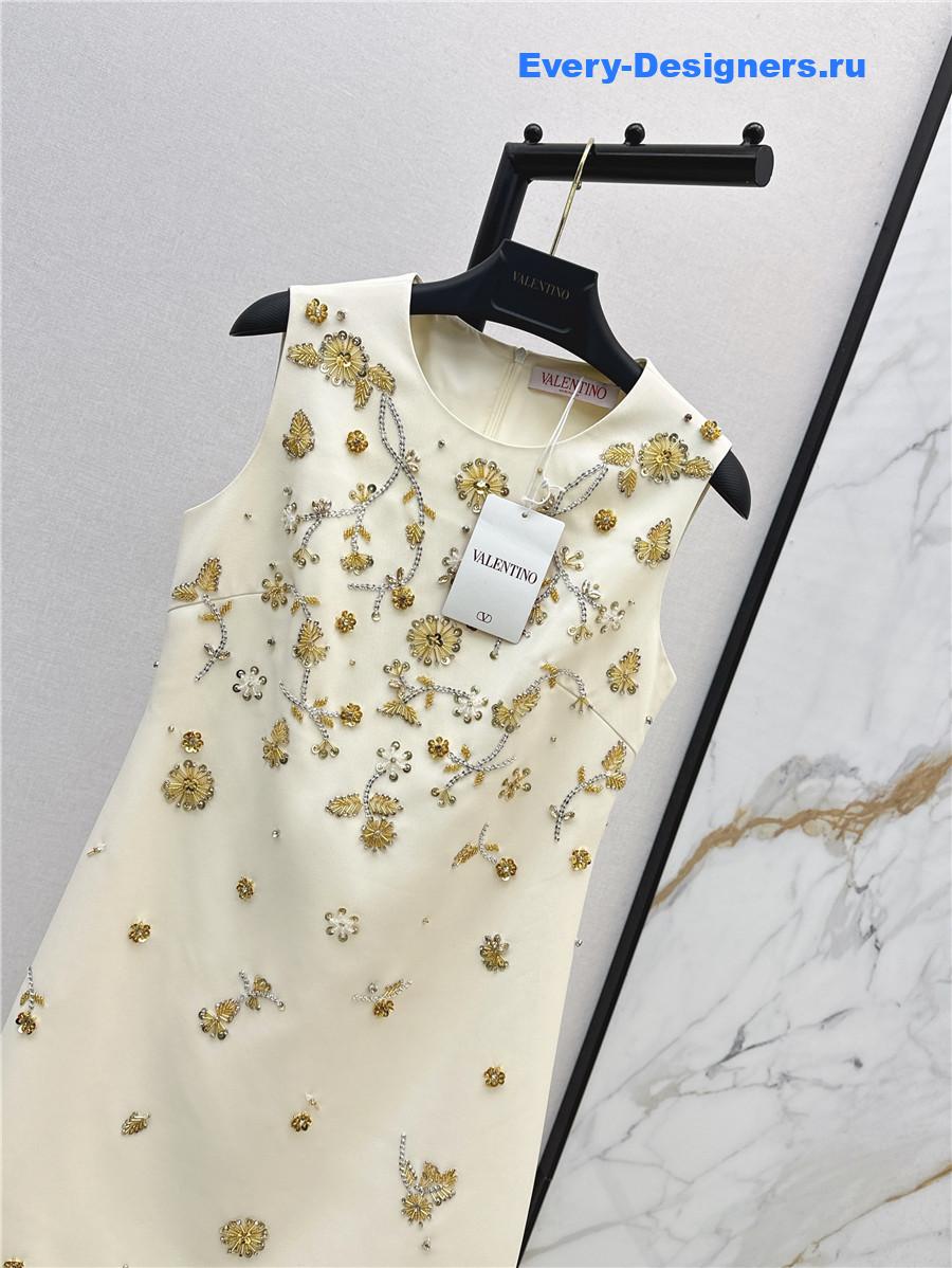 Va1e*ntin0 white beaded dress