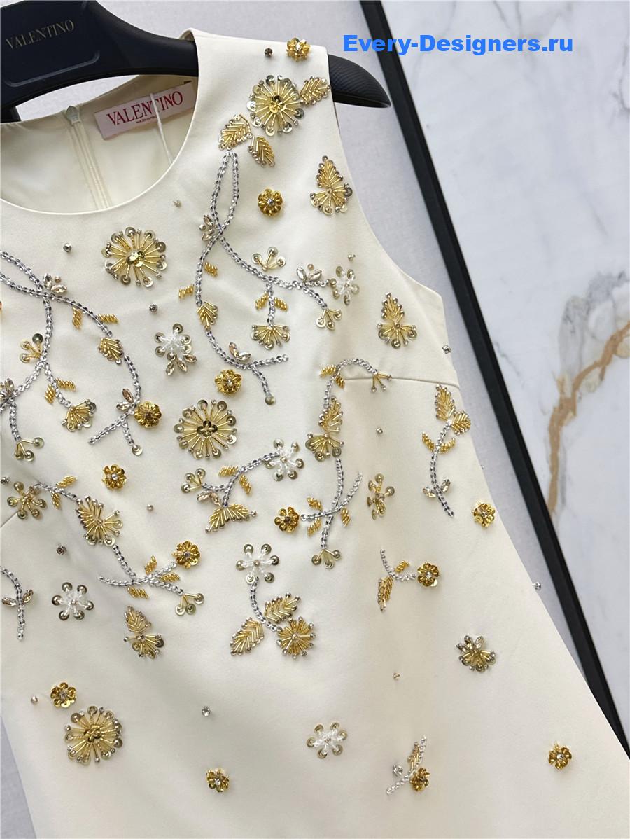 Va1e*ntin0 white beaded dress