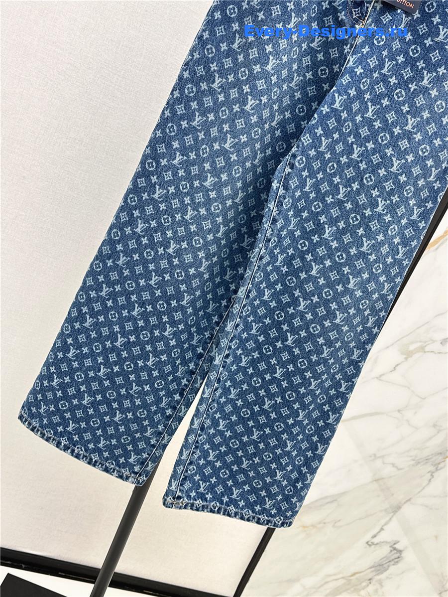 l0vis Vvtt0n monogram flared jeans