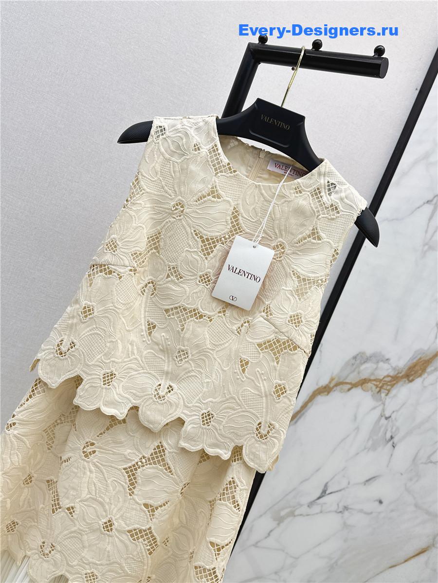 Va1e*ntin0 floral embroidered vest dress