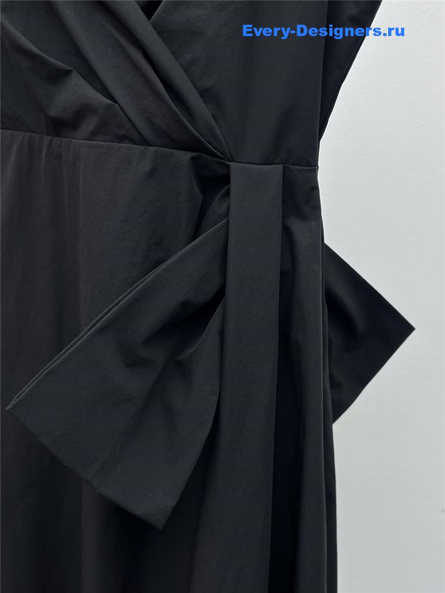 D10r black wrap midi dress