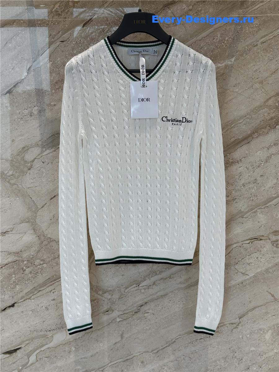 D10r vibe embroidered knit sweater