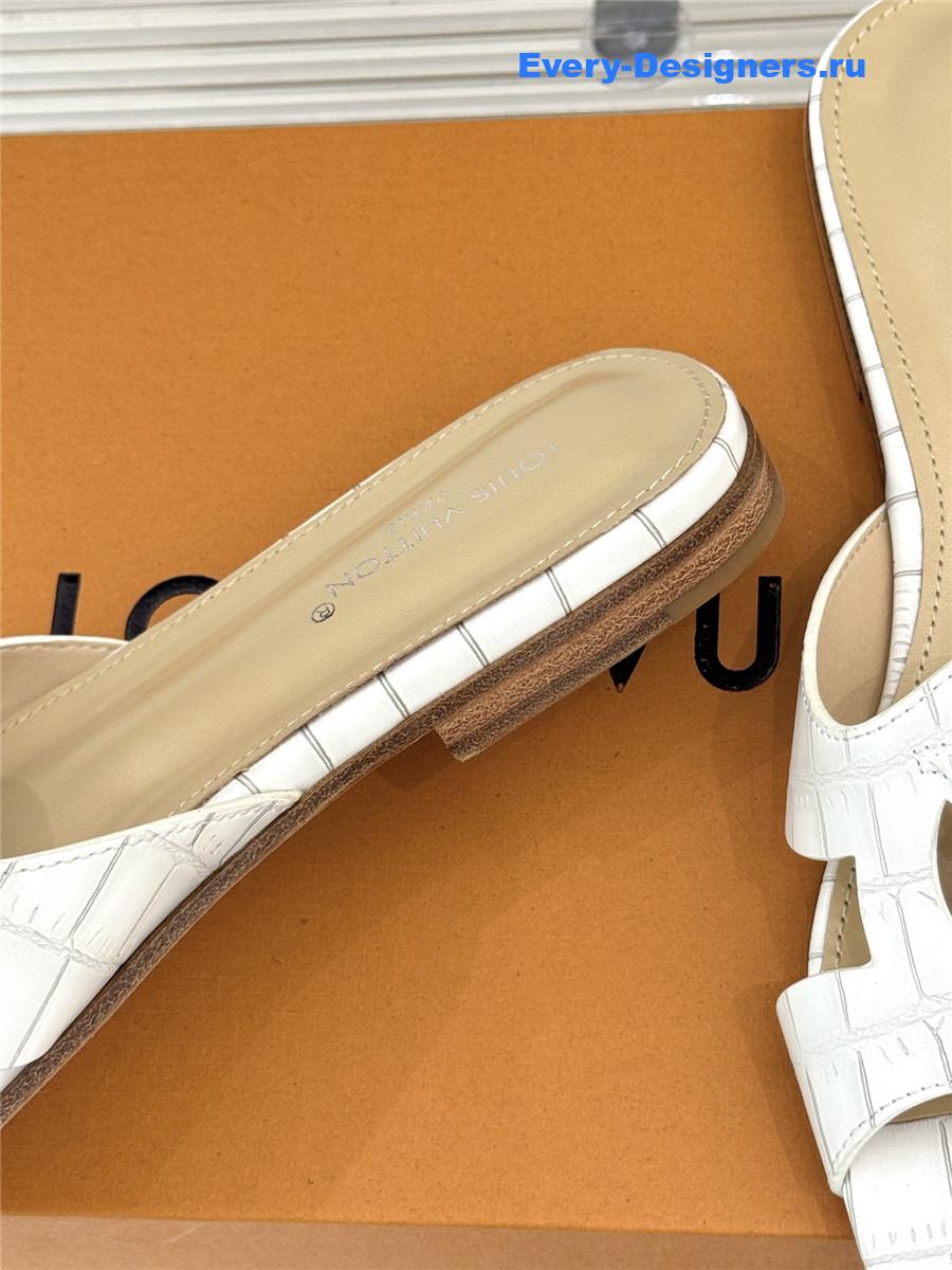 l0vis Vvtt0n lv isola white mules