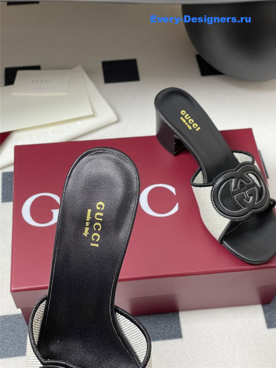 Gvc*1 interlocking g black mules