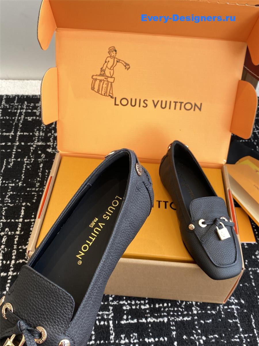 l0vis Vvtt0n gloria flat black loafers