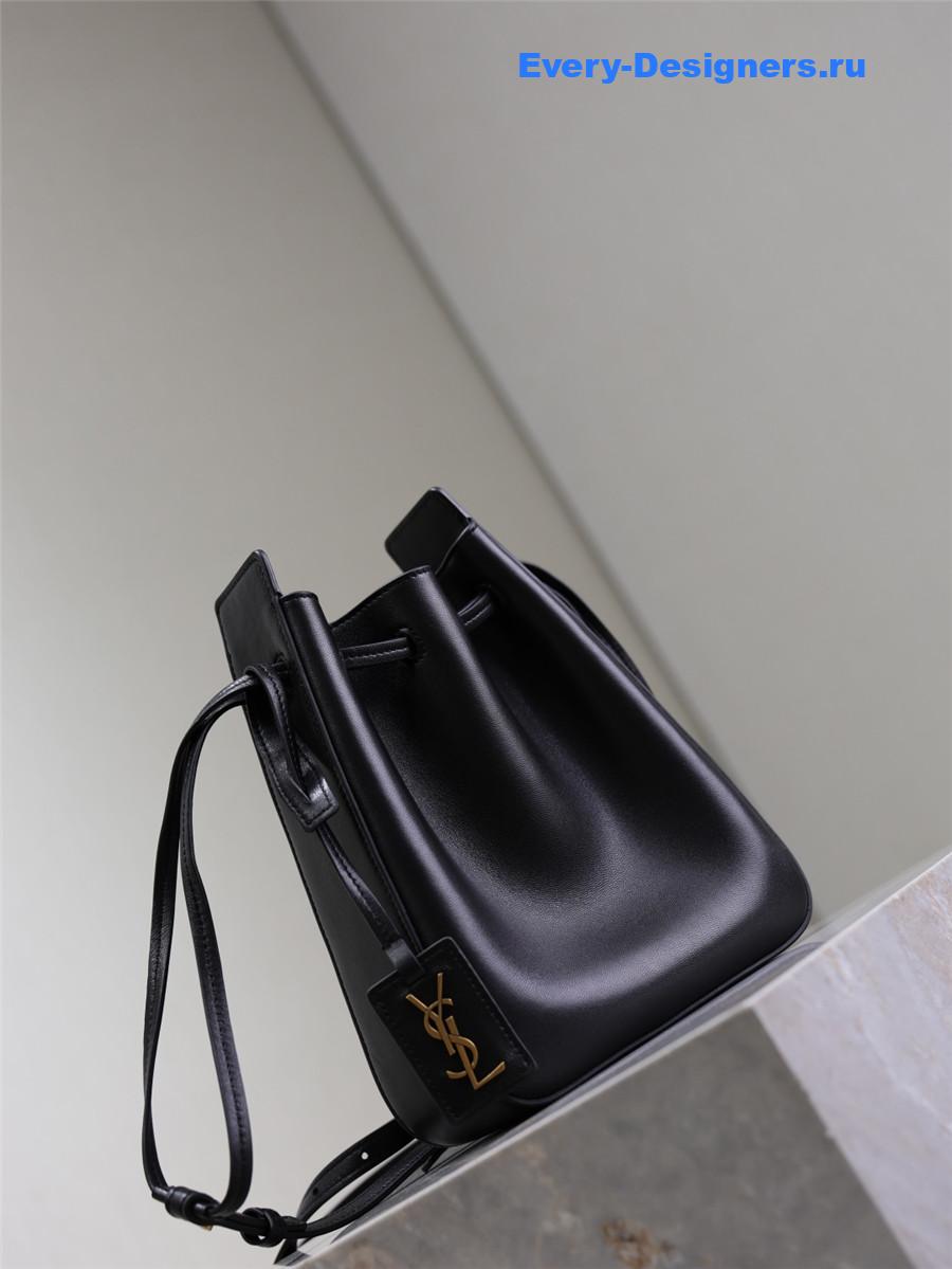 Sa1nt Lau*nt black leather bucket bag