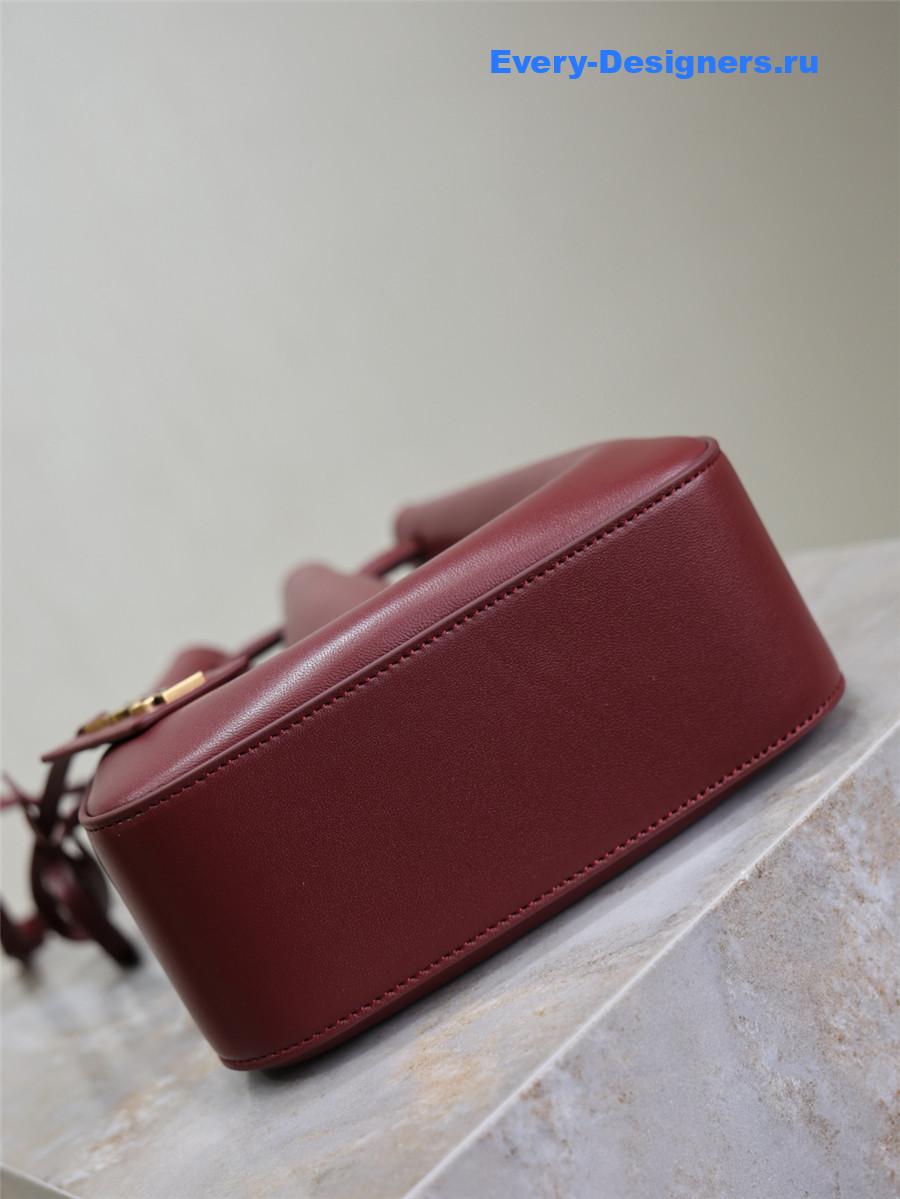 Sa1nt Lau*nt burgundy leather bucket bag