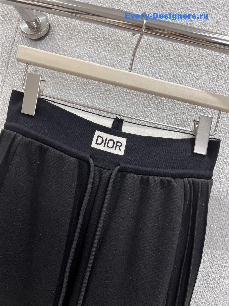 D10r black letter waistband sports pants