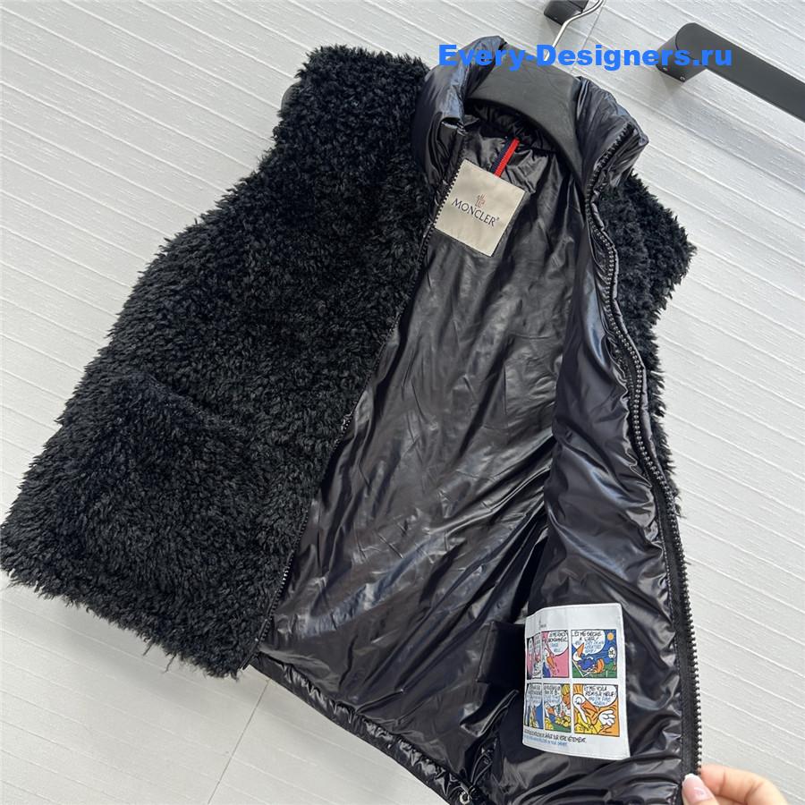 Moncler Black Planeze Teddy Down Vest