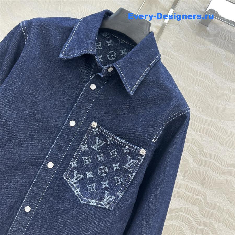 l0vis Vvtt0n monogram pocket denim shirt